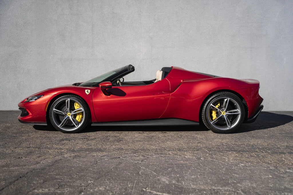 2025 Ferrari 296 GTS - Image 2 of 31