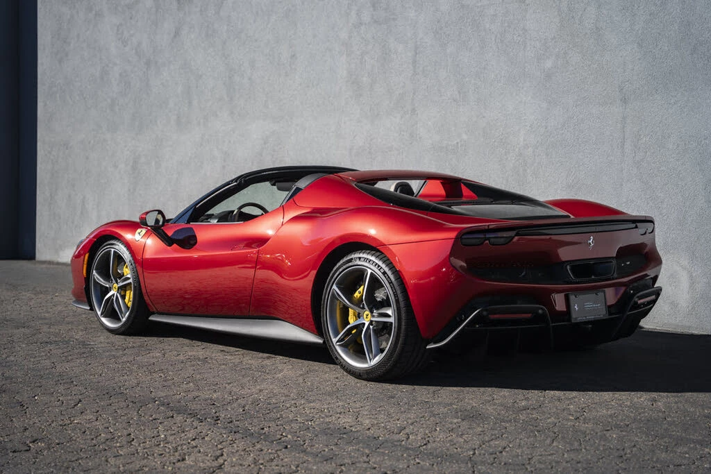 2025 Ferrari 296 GTS - Image 3 of 31