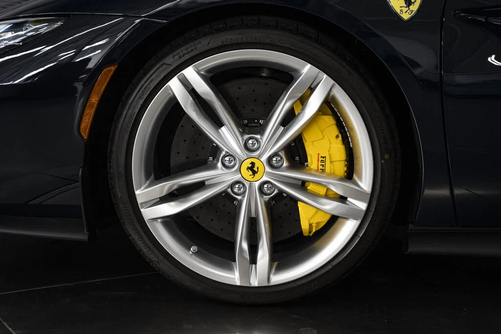 2025 Ferrari 296 GTS - Image 17 of 31