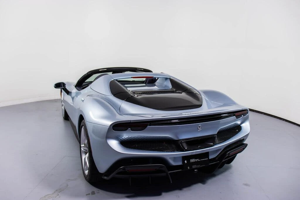2025 Ferrari 296 GTS - Image 25 of 31