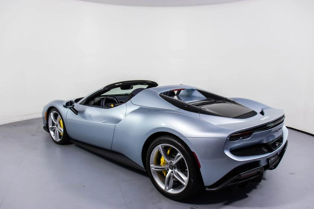 2025 Ferrari 296 GTS - Image 8 of 31