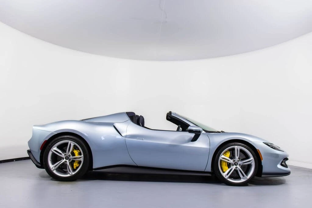 2025 Ferrari 296 GTS - Image 3 of 31