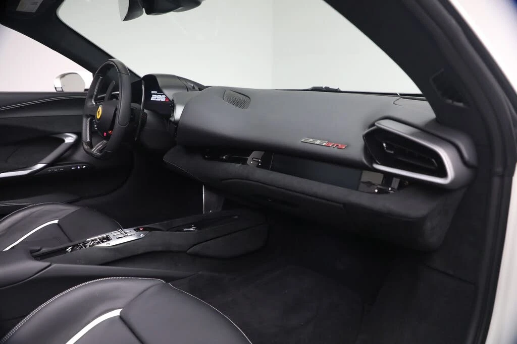 2025 Ferrari 296 GTS - Image 18 of 31