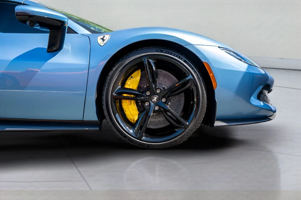 2025 Ferrari 296 GTS - Image 25 of 31