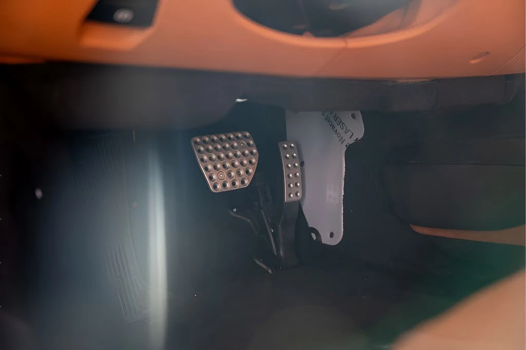 2025 Ferrari 296 GTS - Image 29 of 31