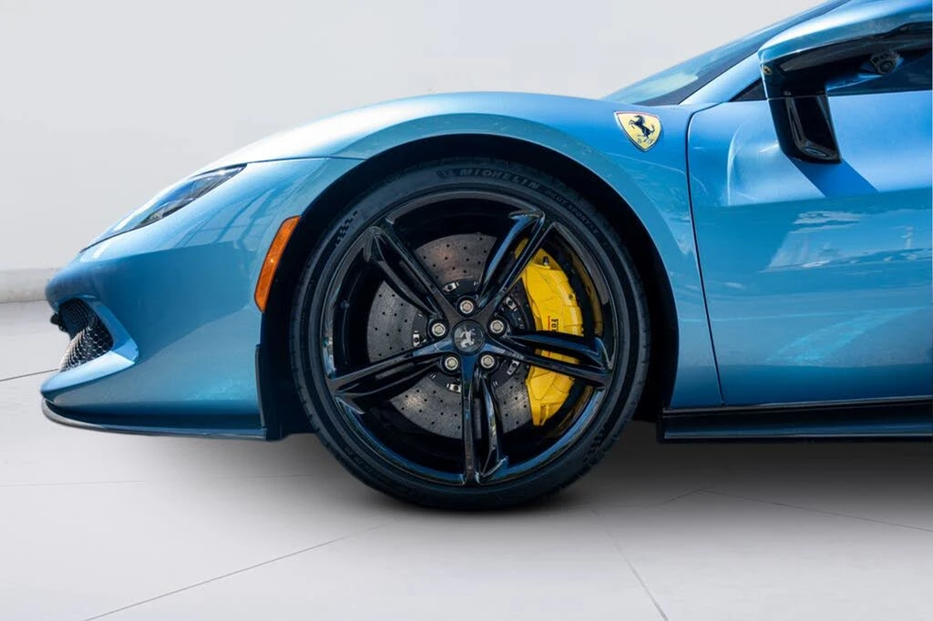 2025 Ferrari 296 GTS - Image 23 of 31