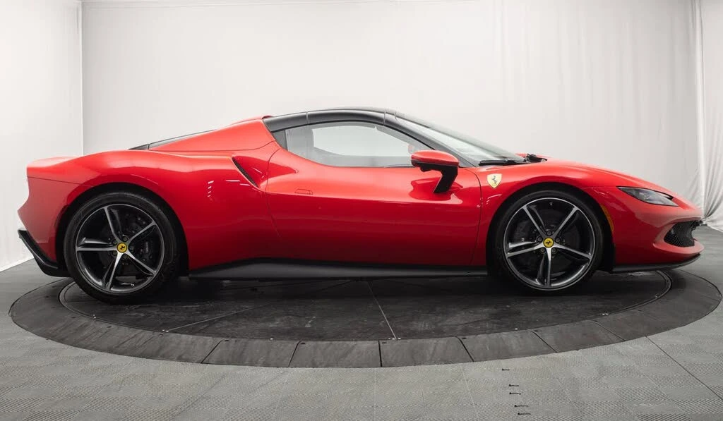 2025 Ferrari 296 GTS - Image 10 of 31