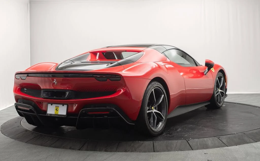 2025 Ferrari 296 GTS - Image 11 of 31