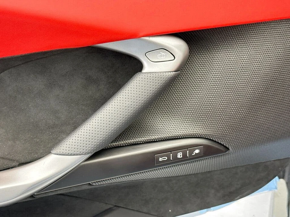 2025 Ferrari 296 GTS - Image 28 of 31
