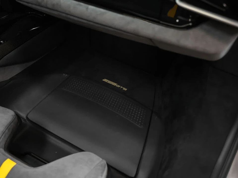 2025 Ferrari 296 GTS - Image 19 of 31
