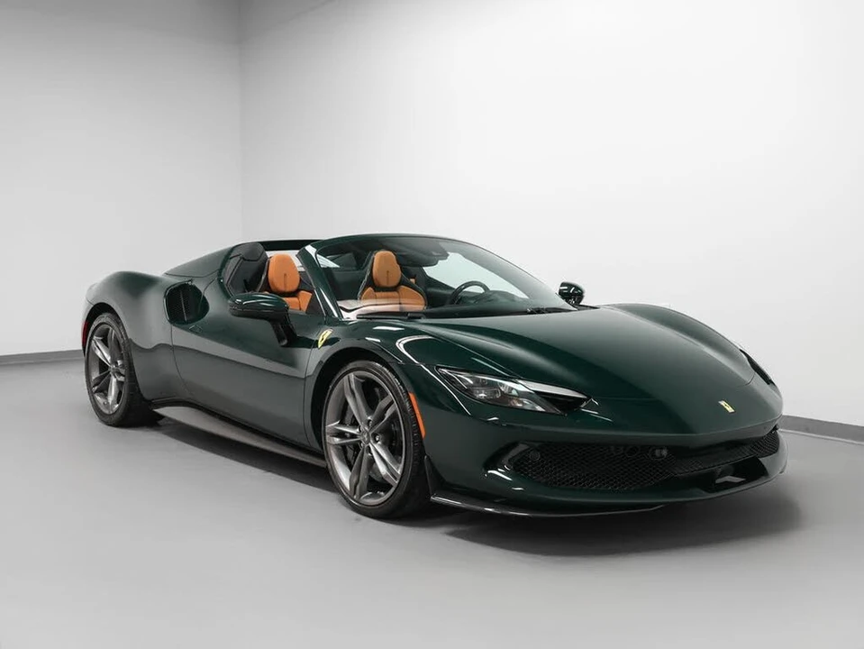 2025 Ferrari 296 GTS - Image 18 of 31