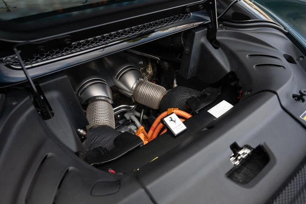 2025 Ferrari 296 GTS - Image 23 of 31