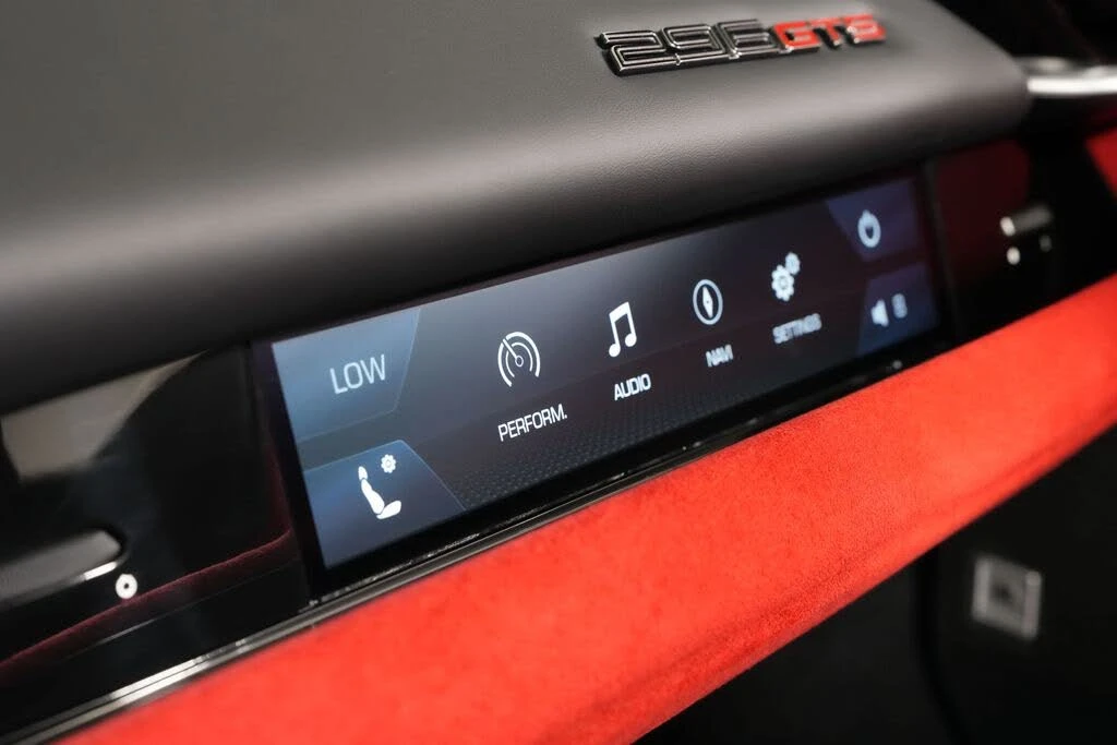 2025 Ferrari 296 GTS - Image 20 of 31