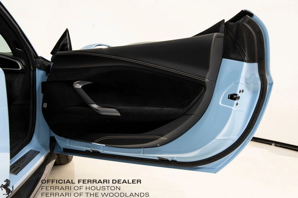 2025 Ferrari 296 GTS - Image 21 of 31