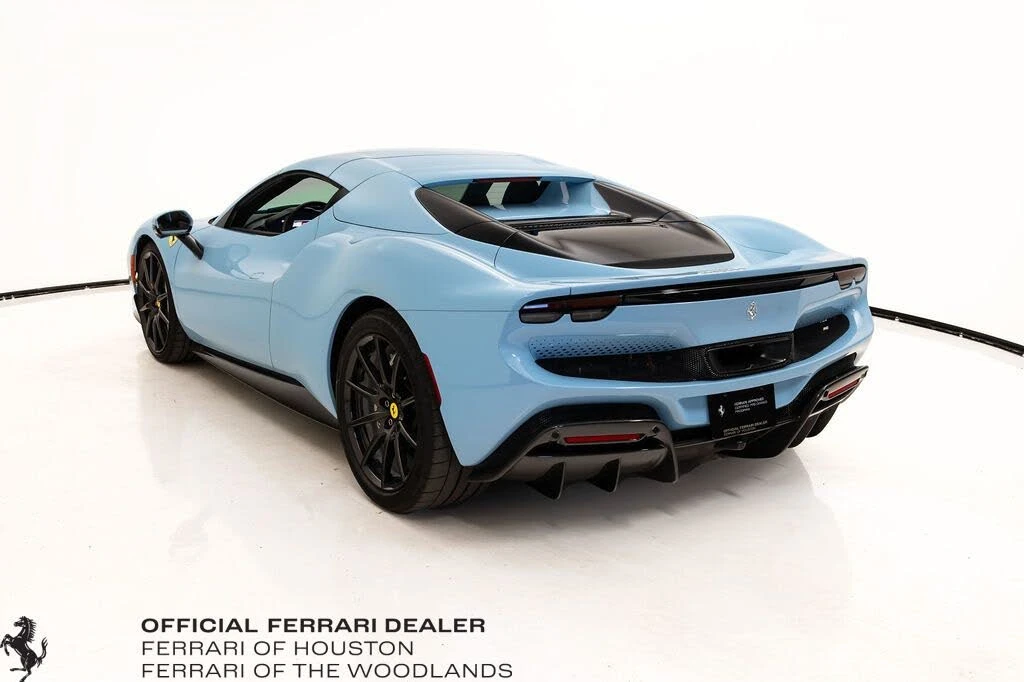 2025 Ferrari 296 GTS - Image 23 of 31