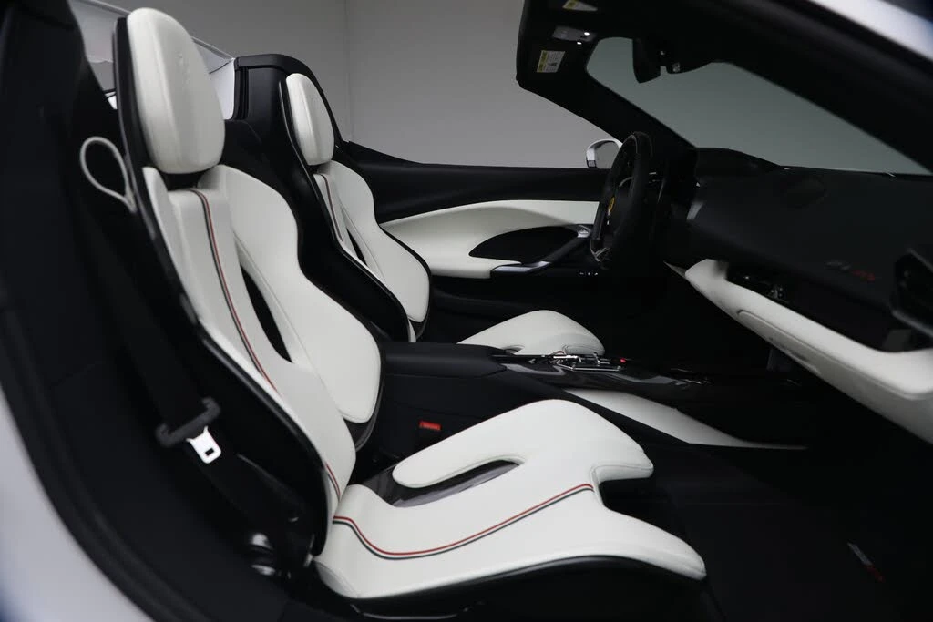 2025 Ferrari 296 GTS - Image 18 of 31