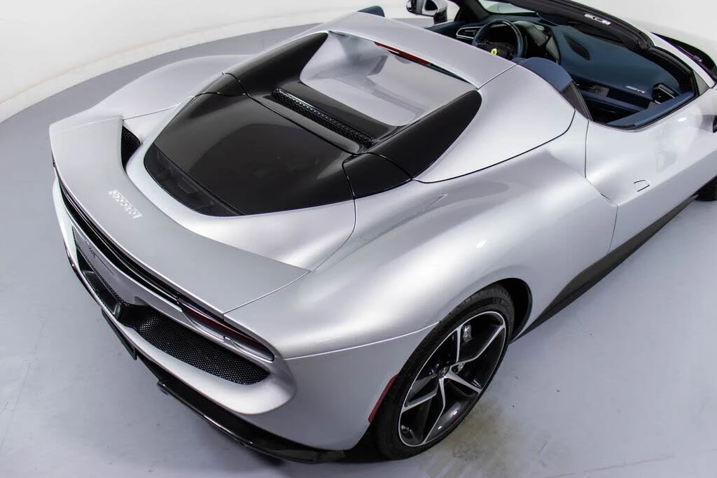 2025 Ferrari 296 GTS - Image 21 of 31