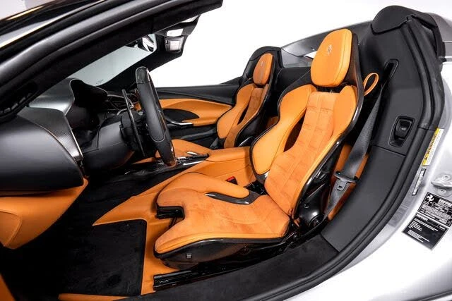 2025 Ferrari 296 GTS - Image 4 of 31