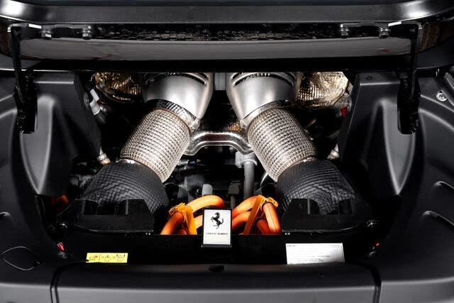 2025 Ferrari 296 GTS - Image 9 of 31