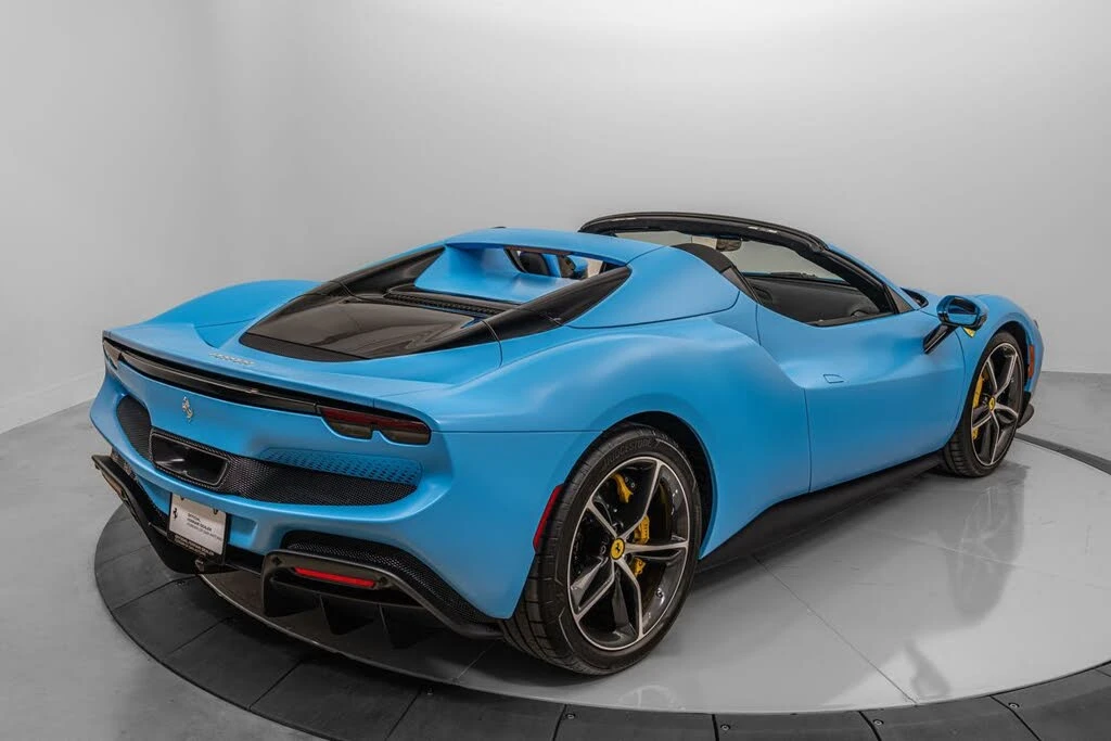 2025 Ferrari 296 GTS - Image 10 of 31