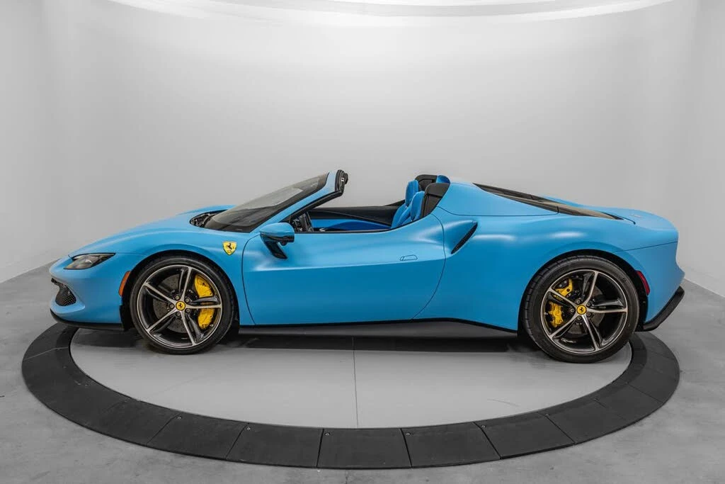 2025 Ferrari 296 GTS - Image 3 of 31