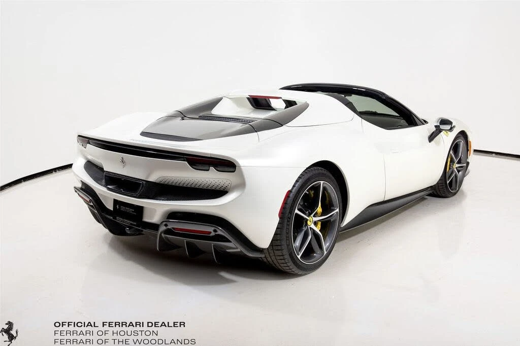 2025 Ferrari 296 GTS - Image 7 of 31