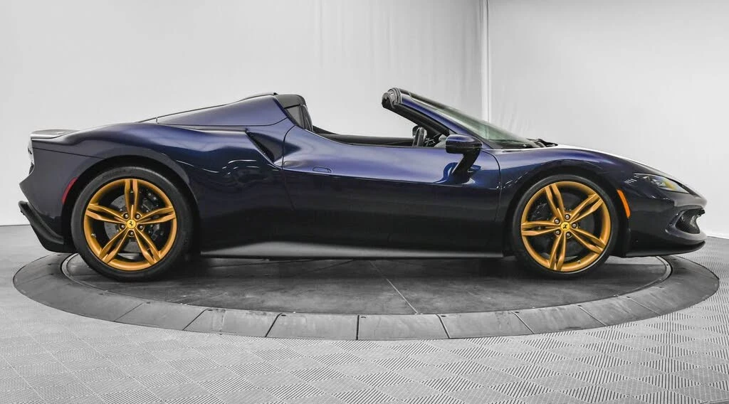 2025 Ferrari 296 GTS - Image 9 of 31