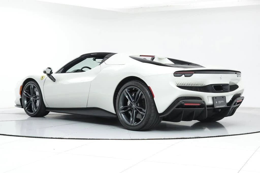2025 Ferrari 296 GTS - Image 27 of 31