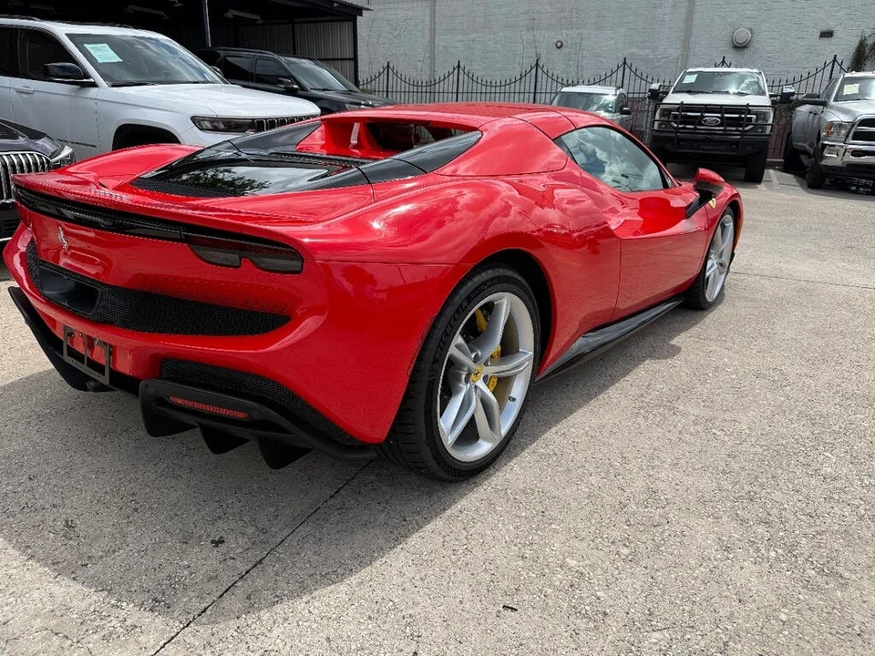 2025 Ferrari 296 GTS - Image 3 of 31