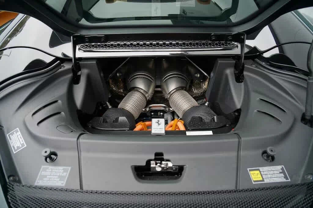 2025 Ferrari 296 GTS - Image 14 of 31