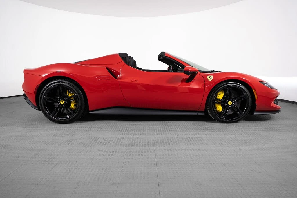 2025 Ferrari 296 GTS - Image 7 of 31