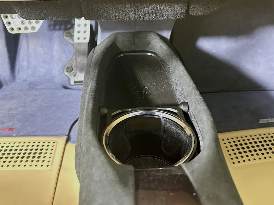 2025 Ferrari 296 GTS - Image 27 of 31