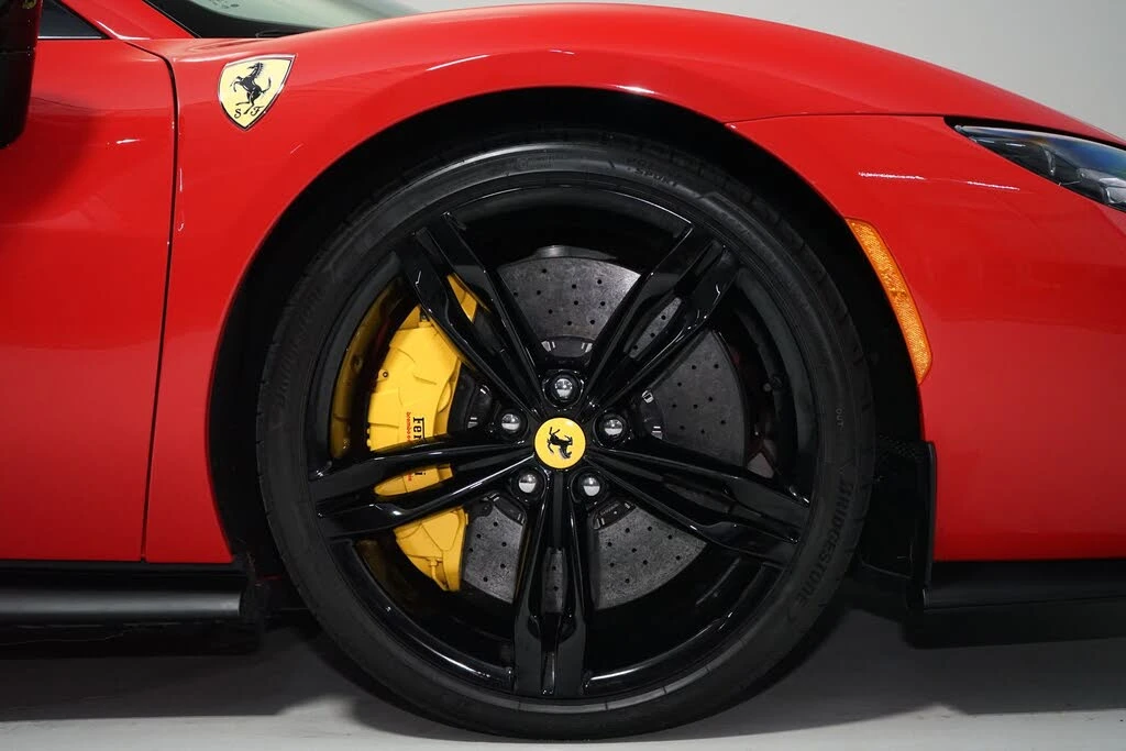 2025 Ferrari 296 GTS - Image 9 of 31