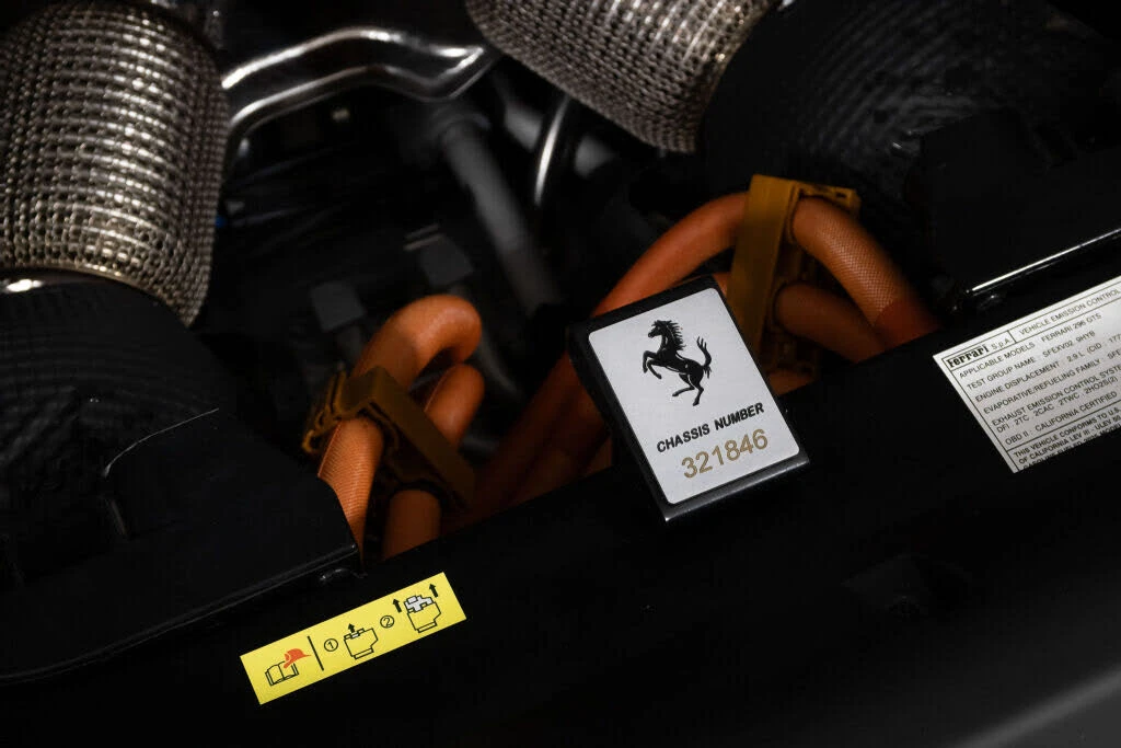 2025 Ferrari 296 GTS - Image 21 of 31