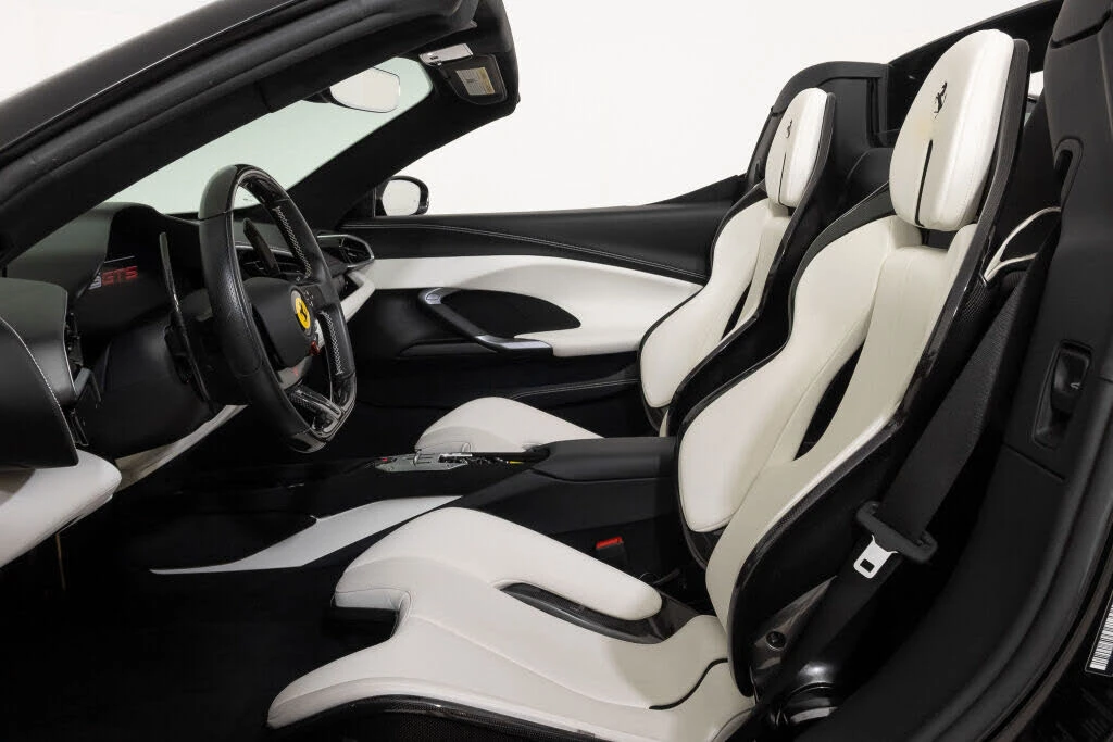 2025 Ferrari 296 GTS - Image 30 of 31