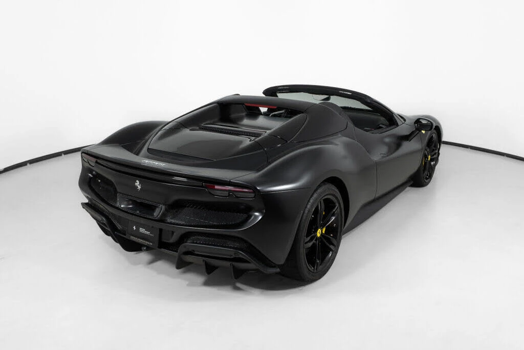 2025 Ferrari 296 GTS - Image 9 of 31