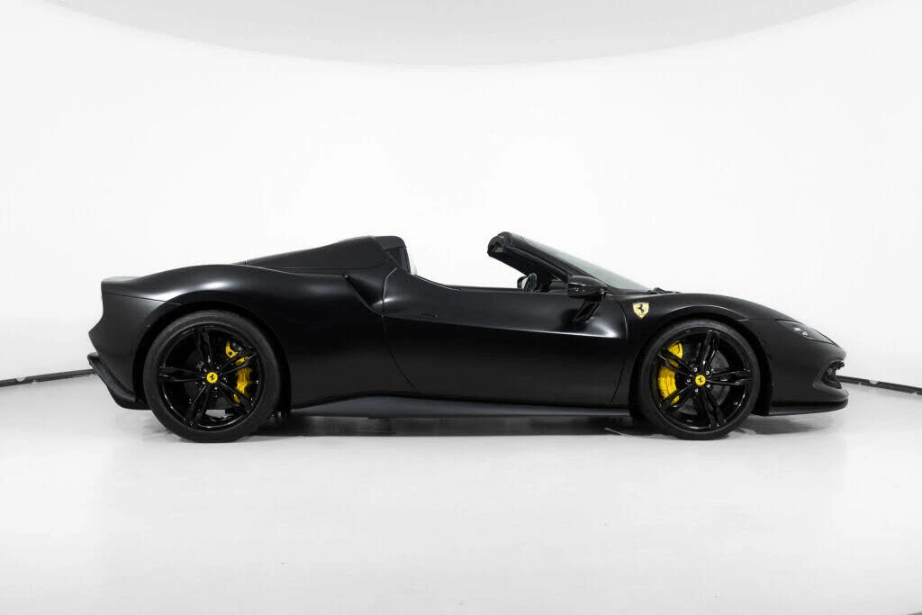 2025 Ferrari 296 GTS - Image 10 of 31
