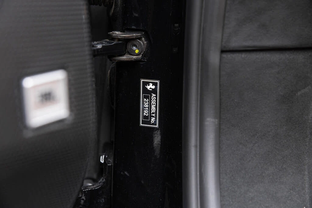 2025 Ferrari 296 GTS - Image 16 of 31