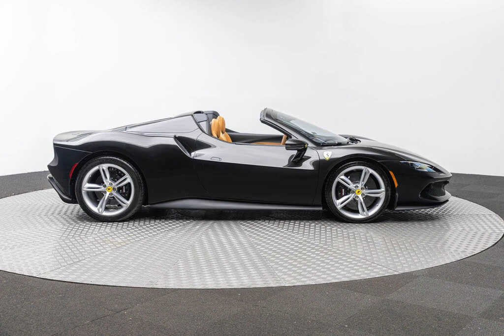 2025 Ferrari 296 GTS - Image 9 of 31