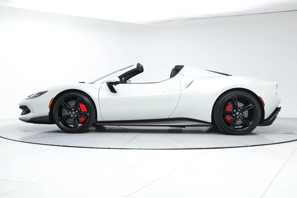 2025 Ferrari 296 GTS - Image 4 of 31