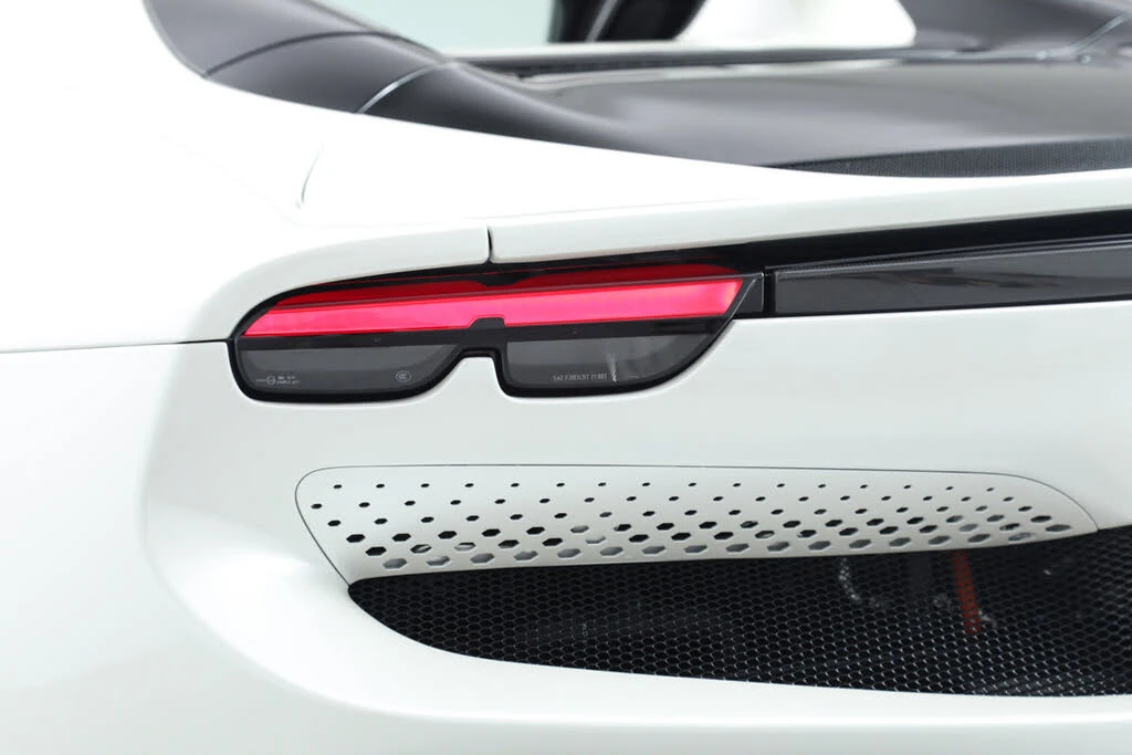 2025 Ferrari 296 GTS - Image 17 of 31