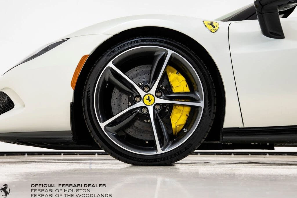 2025 Ferrari 296 GTS - Image 16 of 31