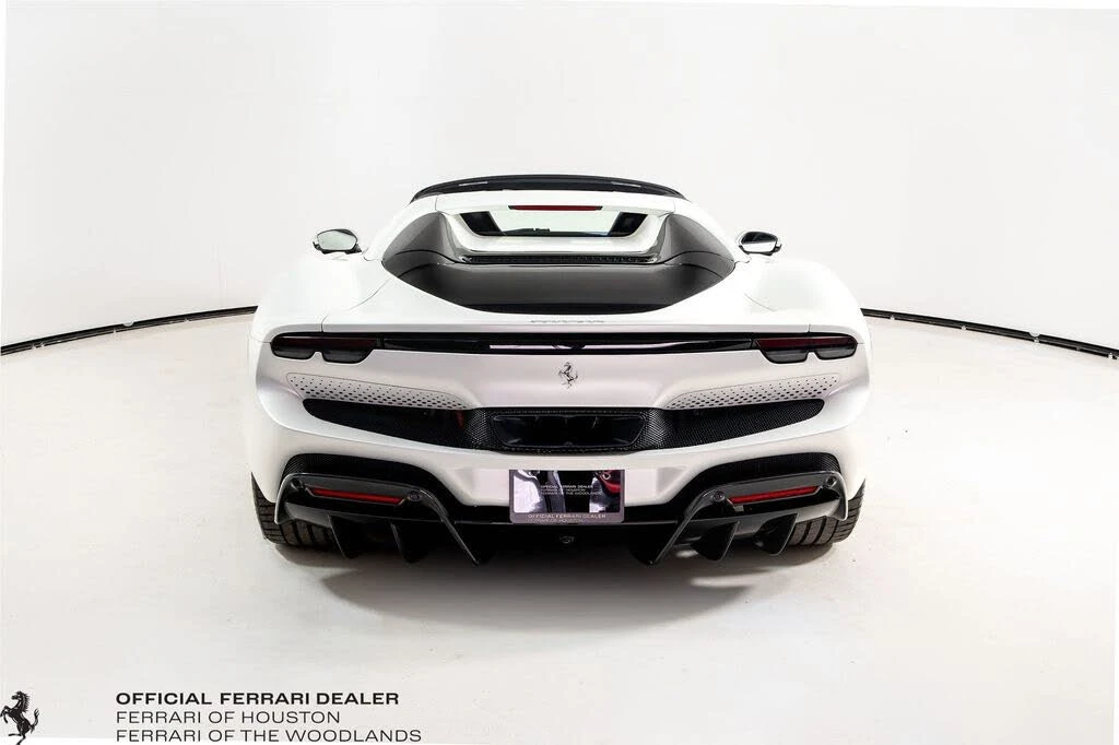 2025 Ferrari 296 GTS - Image 10 of 31