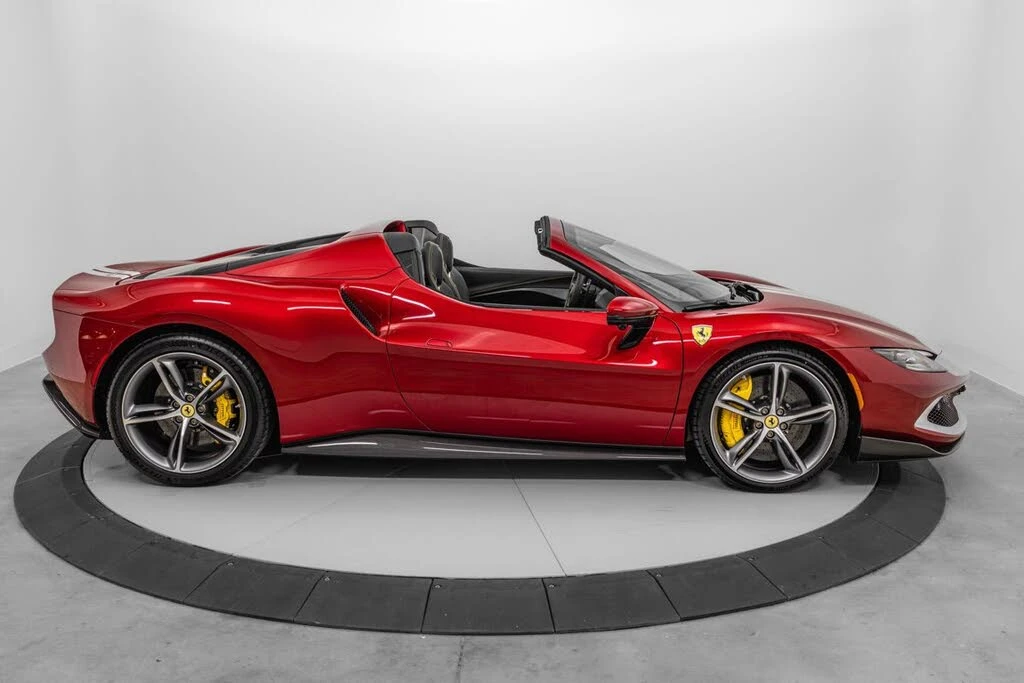 2025 Ferrari 296 GTS - Image 9 of 31