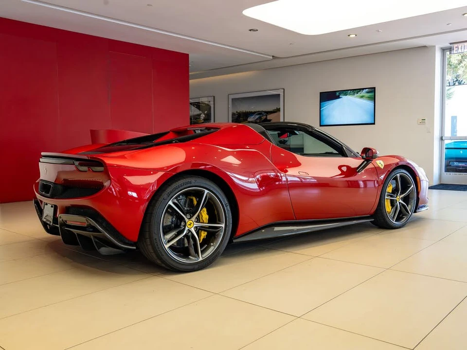 2025 Ferrari 296 GTS - Image 6 of 31