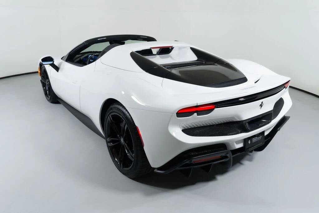 2025 Ferrari 296 GTS - Image 26 of 31