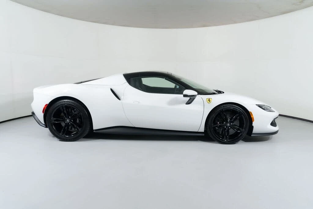2025 Ferrari 296 GTS - Image 20 of 31