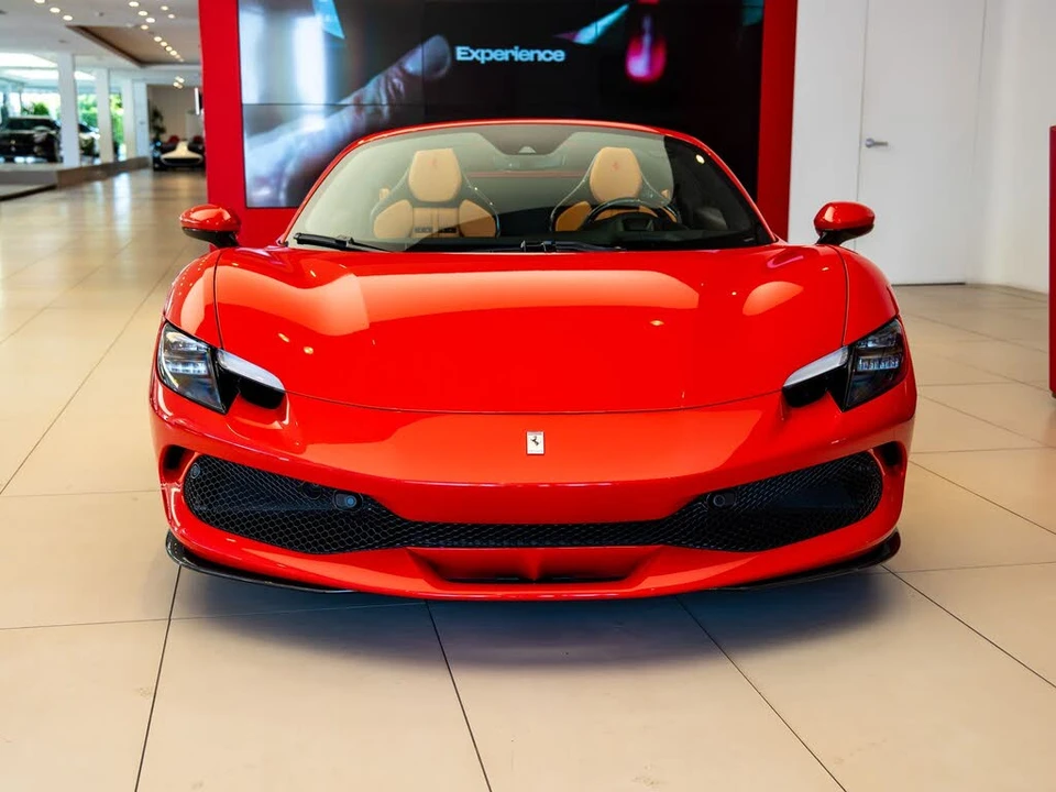 2025 Ferrari 296 GTS - Image 2 of 31