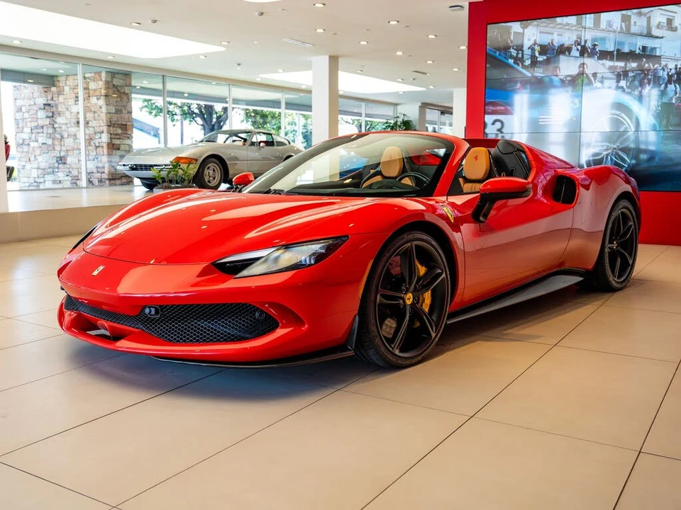 2025 Ferrari 296 GTS - Image 4 of 31