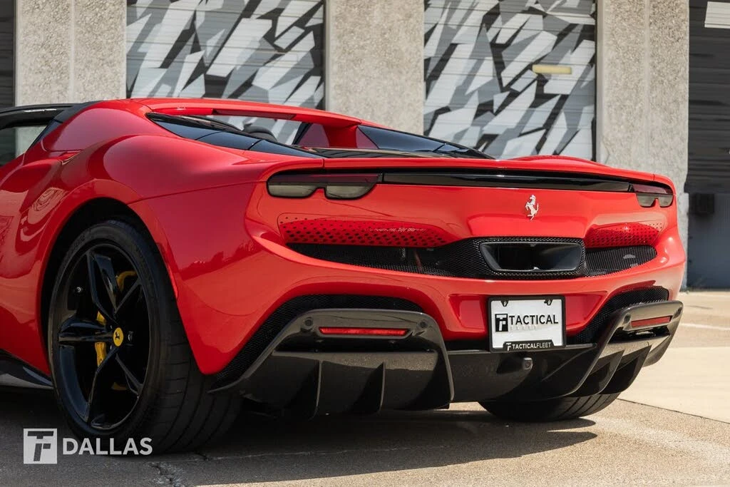 2025 Ferrari 296 GTS - Image 12 of 31